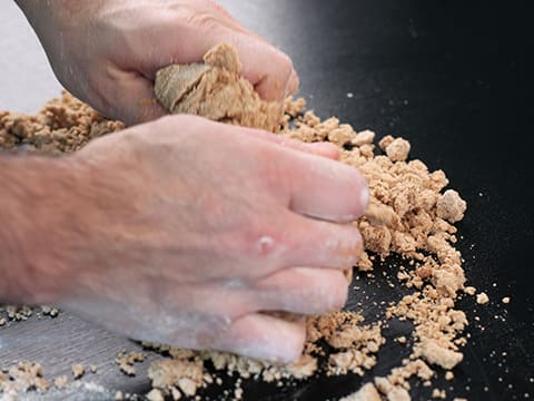 Tartelette aux pommes façon spéculoos et crémeux de marrons - 12