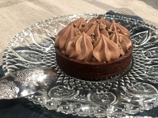 Tartelette chocolat noir et praliné feuilleté