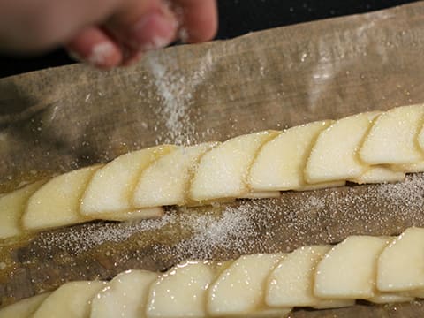 Tartelettes poires, façon fleur - 9