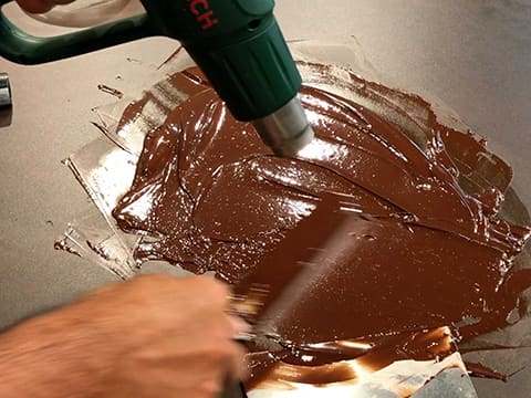 Tempérage du chocolat de couverture noir (méthode traditionnelle) - 18