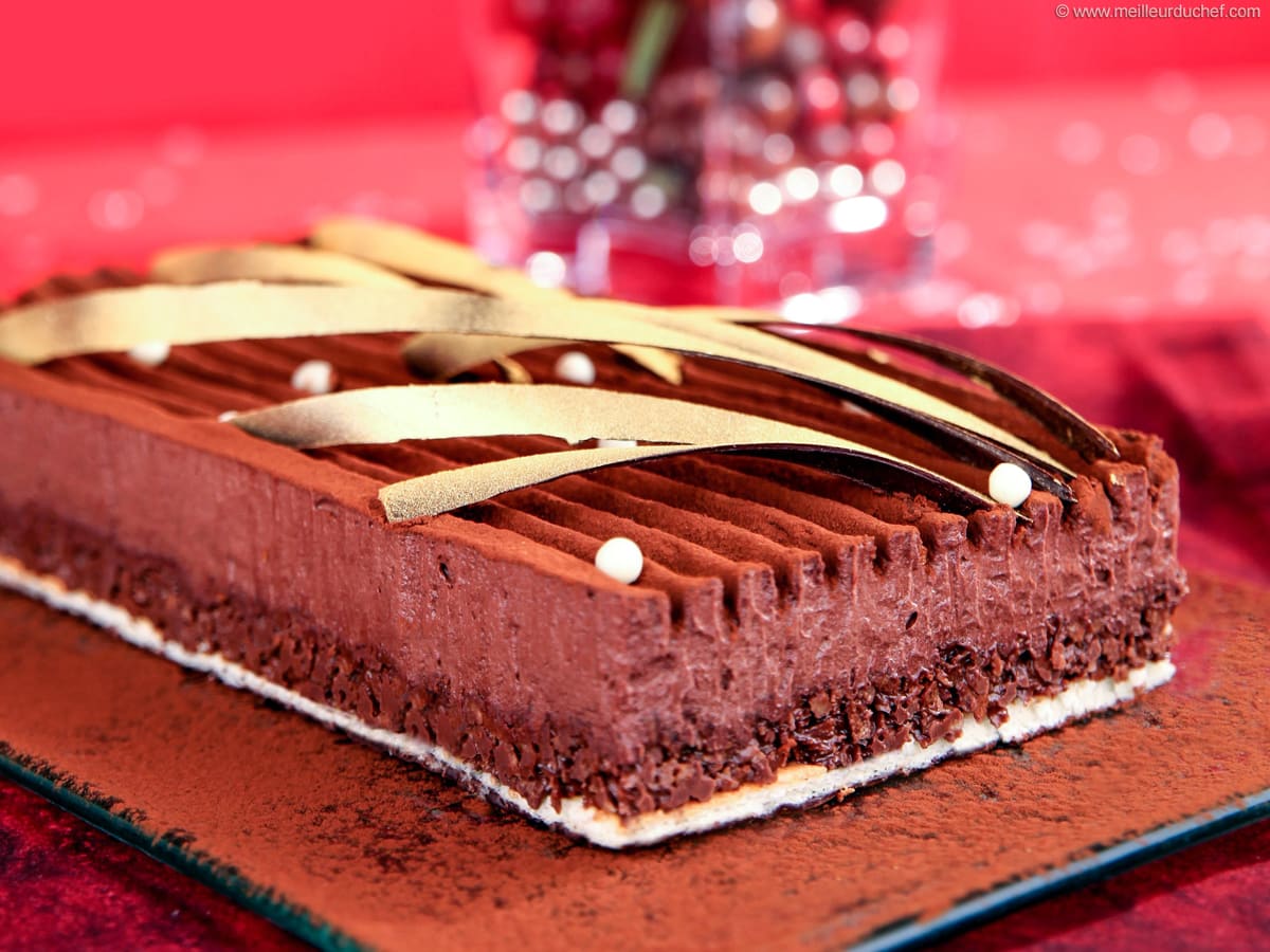 Royale à la pralinoise  Gateau pralinoise, Gâteau chocolat croustillant,  Recette chocolat