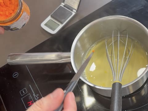 Truite confite basse température, mousseline de topinambour et tuile dentelle - 44