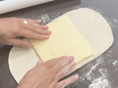 Viennoiseries en barre fourrées aux fruits exotiques et praliné coco - 30