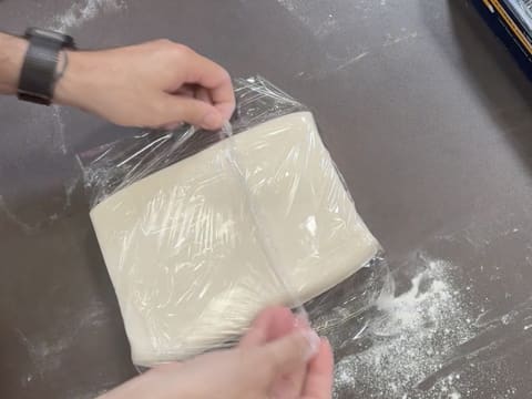 Viennoiseries en barre fourrées aux fruits exotiques et praliné coco - 37