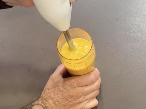 Viennoiseries en barre fourrées aux fruits exotiques et praliné coco - 60