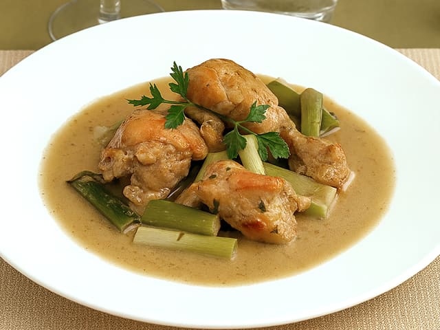 Sauté de volaille aux poireaux