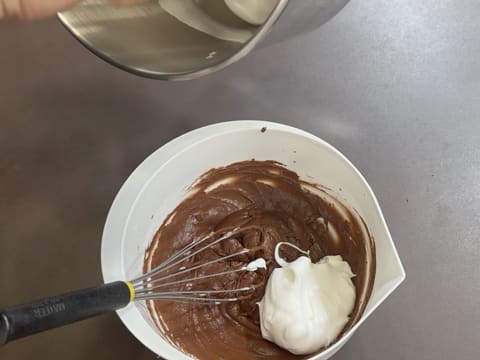 Blueberry, Chocolate & Vanilla Entremets - 48