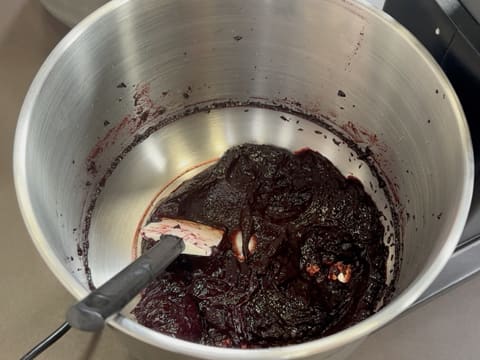 Blueberry, Chocolate & Vanilla Entremets - 70