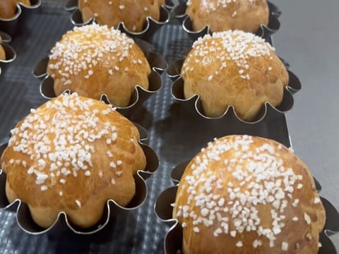 Brioche Buns with Pearl Sugar - 38