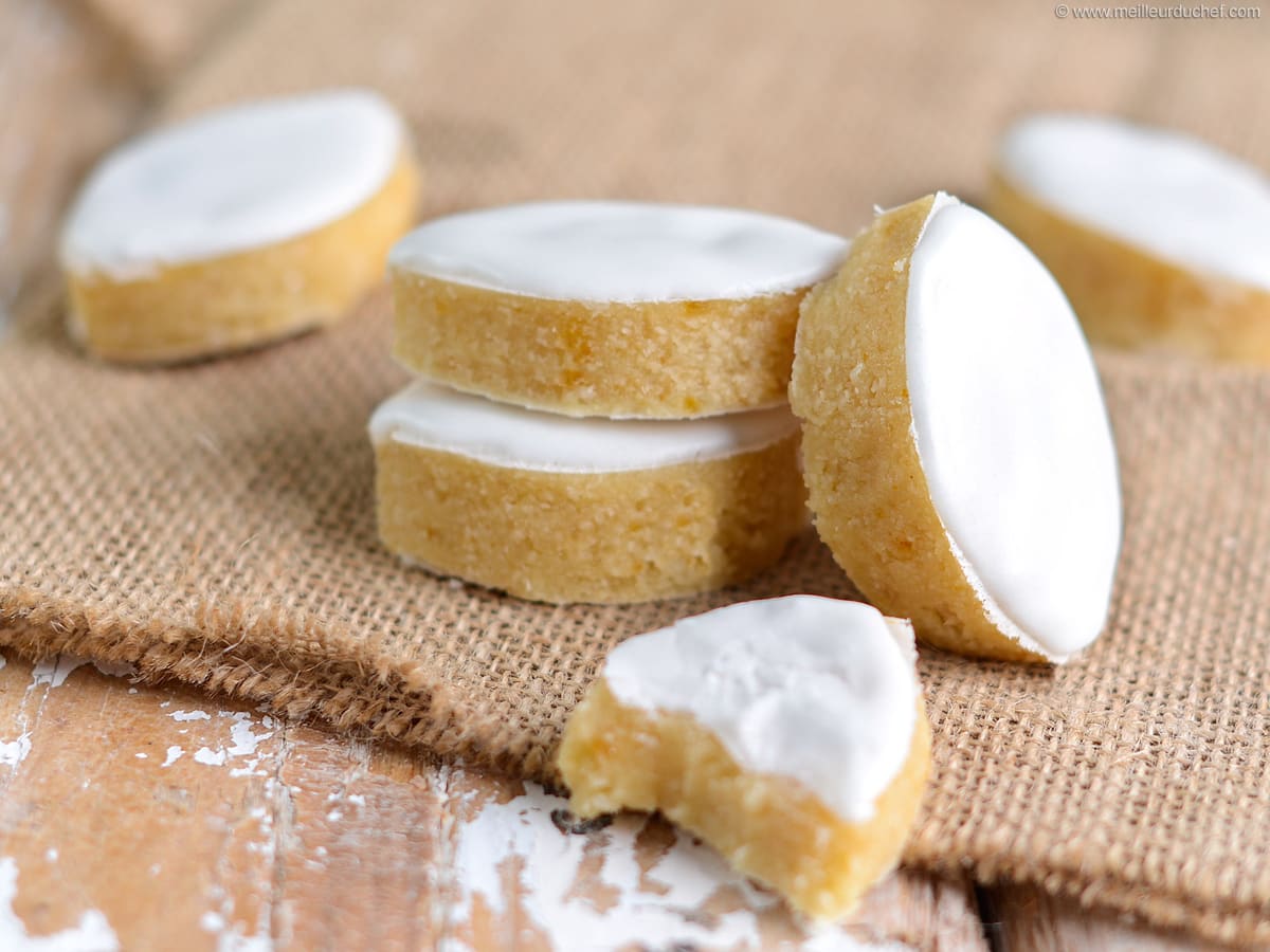 Calissons d'Aix Almond Paste Candy Recipe