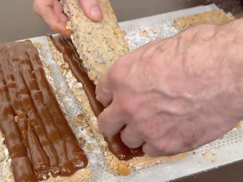 Caramel Sensation Christmas Yule Log - 102