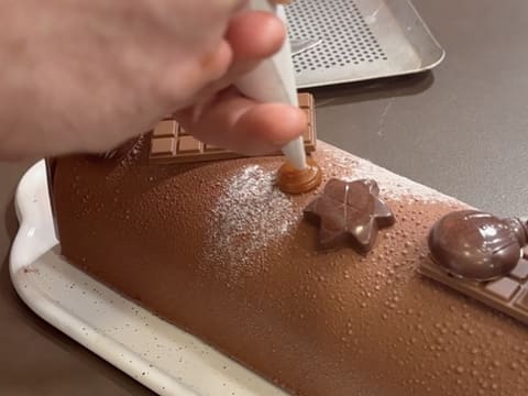 Caramel Sensation Christmas Yule Log - 145