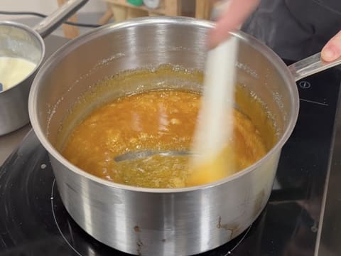 Caramel Sensation Christmas Yule Log - 57