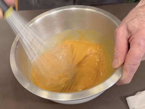 Caramel Sensation Christmas Yule Log - 74