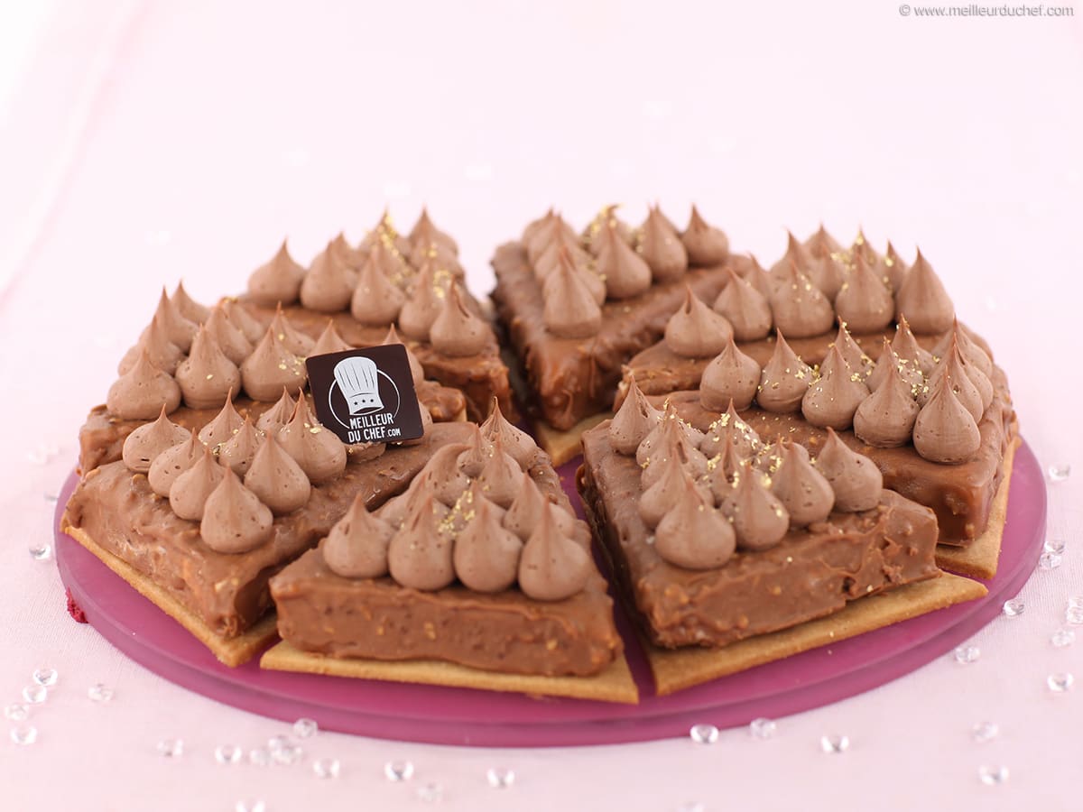 https://files.meilleurduchef.com/mdc/photo/recipe/chocolate-caramel-tart/chocolate-caramel-tart-1200.jpg