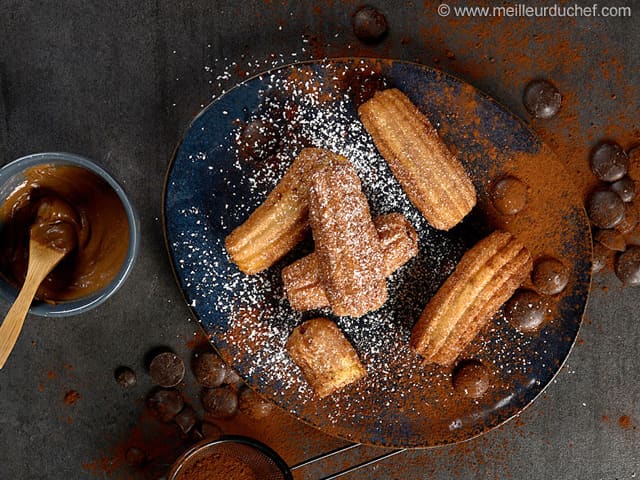 Chocolate-Filled Churros