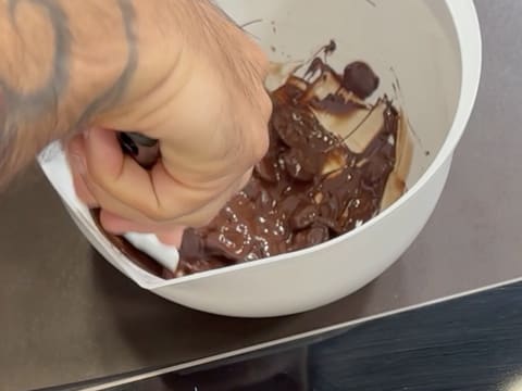 Dark Chocolate & Vanilla Pecan Praline Entremets - 145