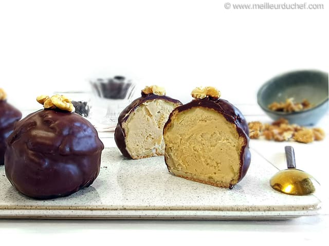 Chocolate Praline Choux Puffs Recipe With Images Meilleur Du Chef