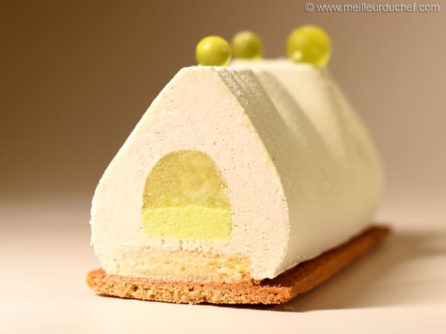 Kombucha Christmas Yule Log, Green Apple & Smoked Vanilla