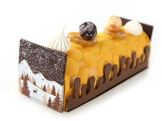 https://files.meilleurduchef.com/mdc/photo/recipe/christmas-yule-log-orange-chocolate/christmas-yule-log-orange-chocolate-320.jpg