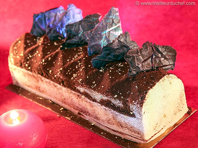 Chocolate Yule Log - Mindy's Cooking Obsession