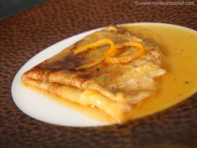 Technicolor Kitchen - English version: Dulce de leche crêpe cake with  Suzette sauce