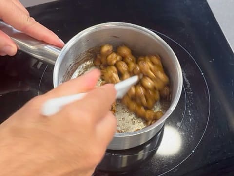 Crunchy Chocolate Nutcrackers - 60