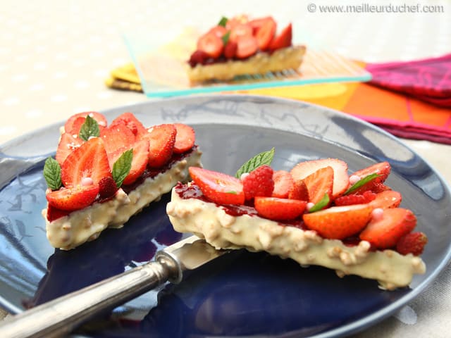 Crunchy Strawberry Tartlets