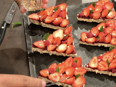 Crunchy Strawberry Tartlets - 95