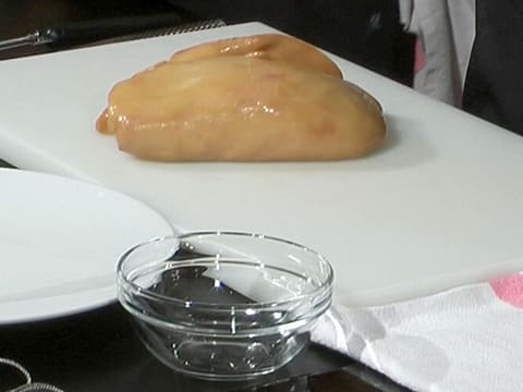 Deveining Foie Gras - 1