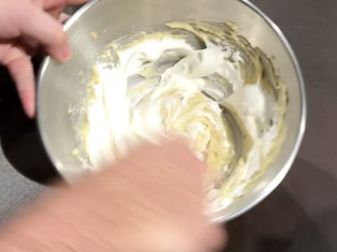 Combine the whipped cream and pastry cream with a whisk