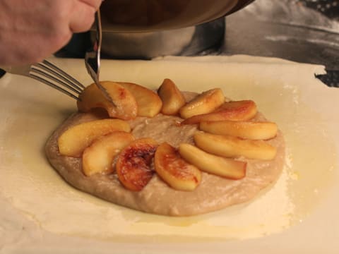 Caramel & Apple Galette des Rois - 38