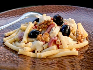 Gorgonzola Pasta Salad