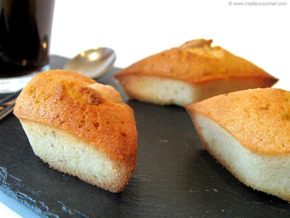 Hazelnut Financiers - Jaja Bakes 