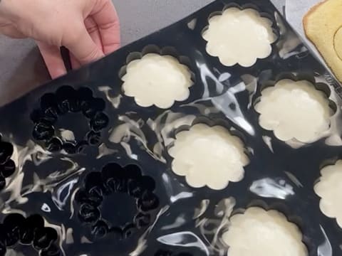 Lemon & Mandarin Entremets - 77