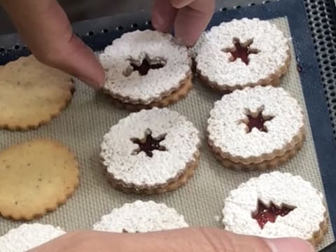 Raspberry Linzer Cookies - 60