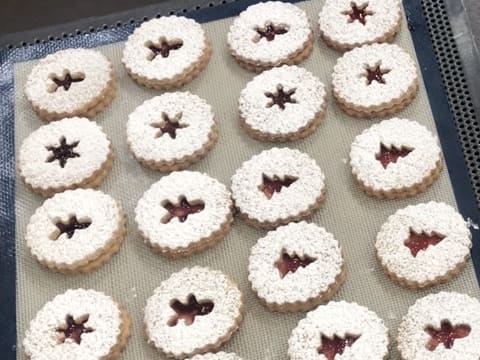 Raspberry Linzer Cookies - 61