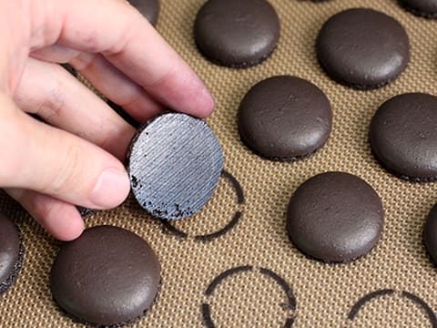 Liquorice Macarons - 39