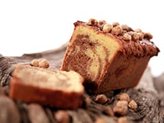 Praline Marble Cake