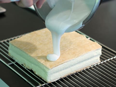 Mille-feuille Fondant Icing - 14