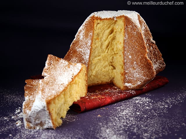 Pandoro Traditional Italian Christmas Cake in the Metal Decorative Box  Editorial Image - Image of delicious, pandoro: 137058255