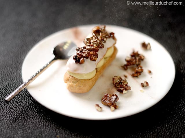 Pecan Éclairs