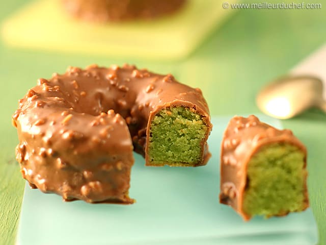 Pistachio Cake with Gianduja Coating