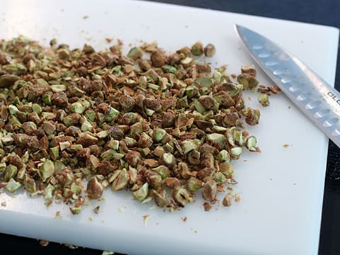 Pistachio Succès Cake - 28