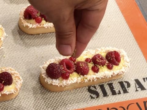 Raspberry & Passion Fruit Tartlets - 50