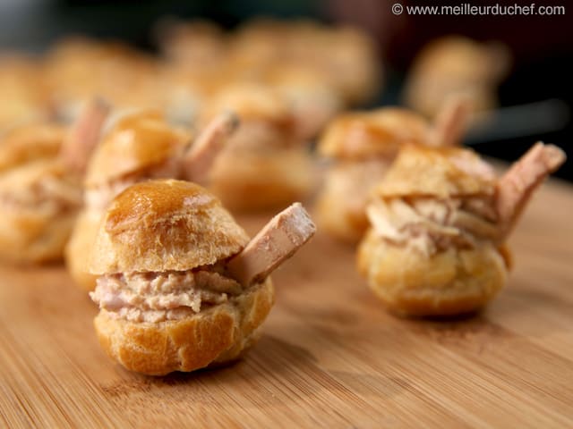 Choux Buns with Foie Gras Mousse