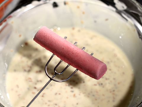 Strawberry Finger Biscuits - 18