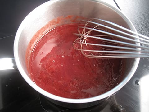 Strawberry Mousse with Chantilly Cream - 8