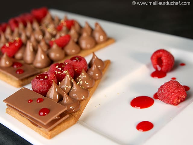 Milk Chocolate Crémeux & Raspberry Tart