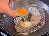 To sauté an egg - 4